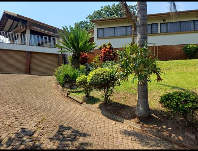 4 BEDROOM HOUSE FOR SALE IN ESCOMBE